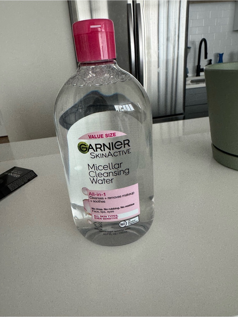 Garnier SkinActive Micellar Cleansing Water with Pink Cap